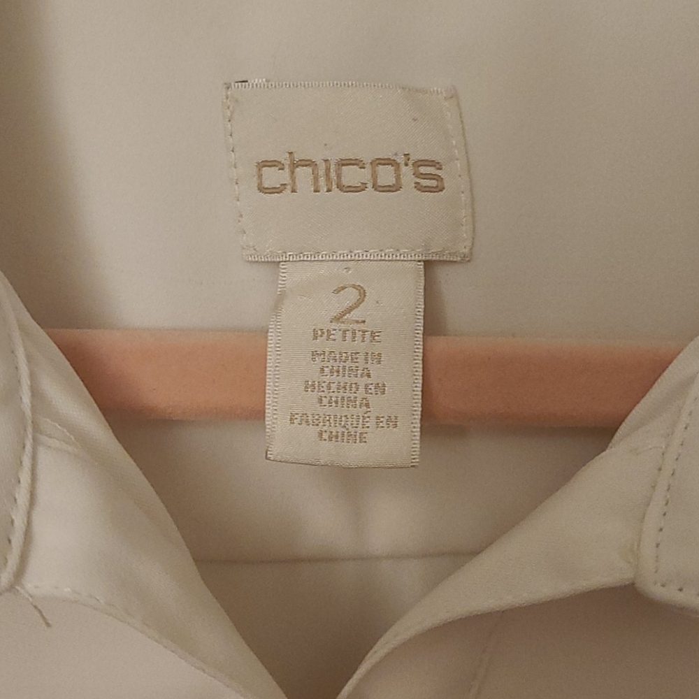 Off White Chico's Blouse Size 2P - Picture 2 of 6